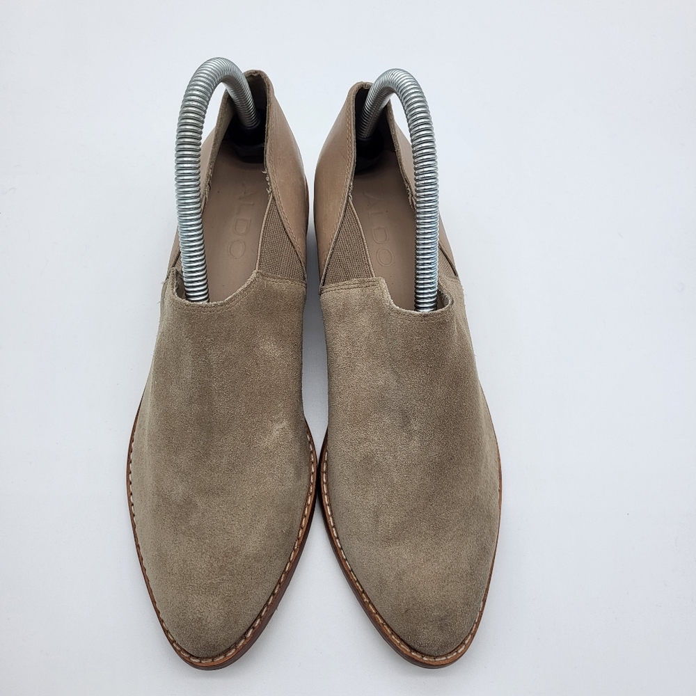 Aldo tan suede + leather slip on elasticized gores low heel western shoe Sz 7 - Picture 6 of 13